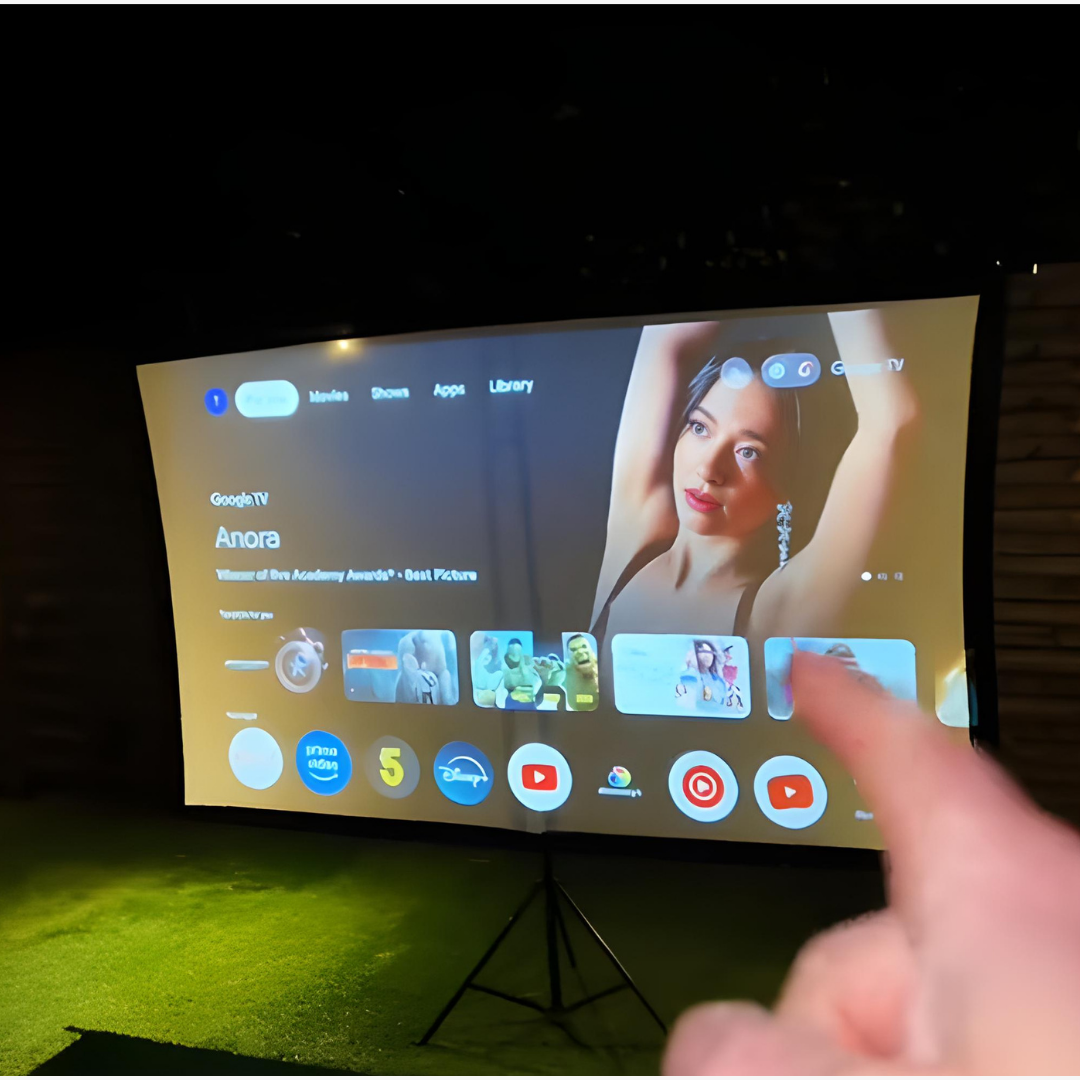 Home Cinema Projector™